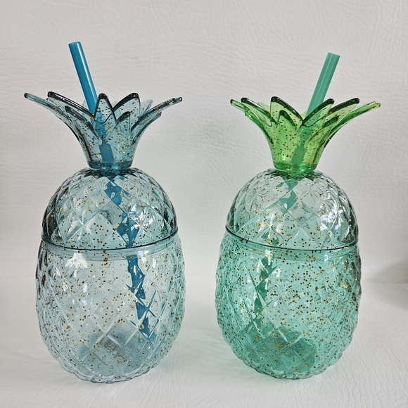 Dining New Blue Green Pineapple Acrylic Tumblers Set Of 2 Poshmark
